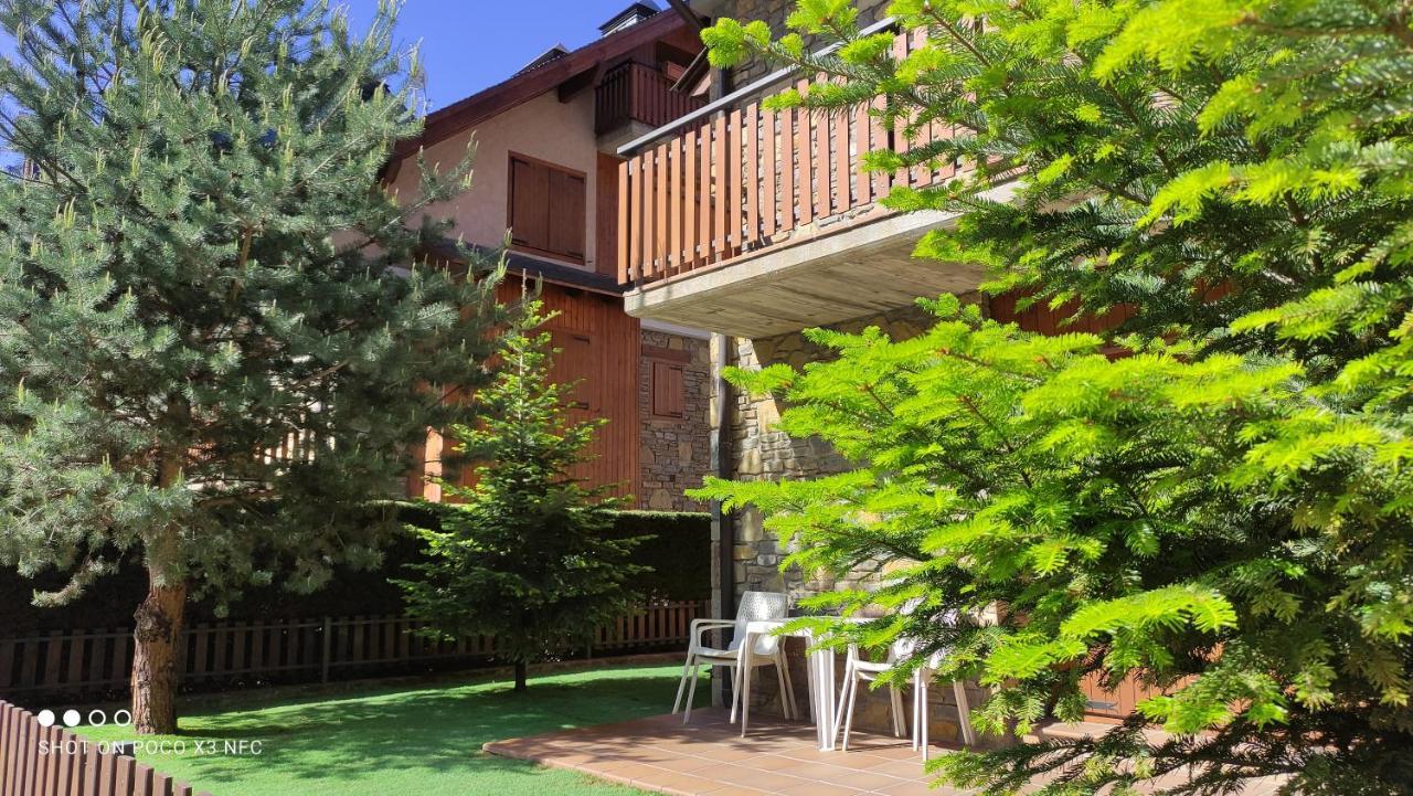 Apartmentsuitespain Baqueira Jardin Esterri d'Àneu Exteriör bild