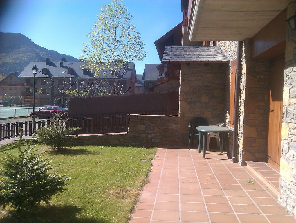 Apartmentsuitespain Baqueira Jardin Esterri d'Àneu Exteriör bild